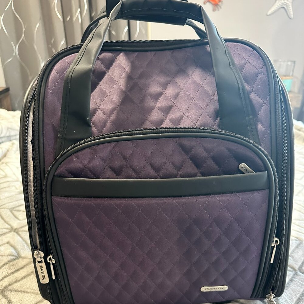 Travelon Carry On - Under-seat Rolling Bag - Purple - EUC